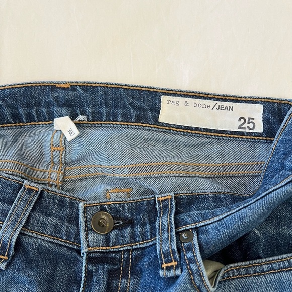 Rag and Bone Moda Boyfriend Jeans - Picture 2 of 4